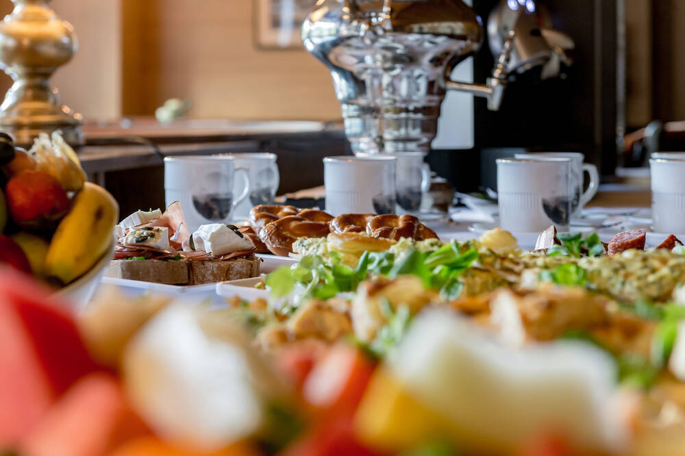 Reichhaltiges Frühstücksbuffet